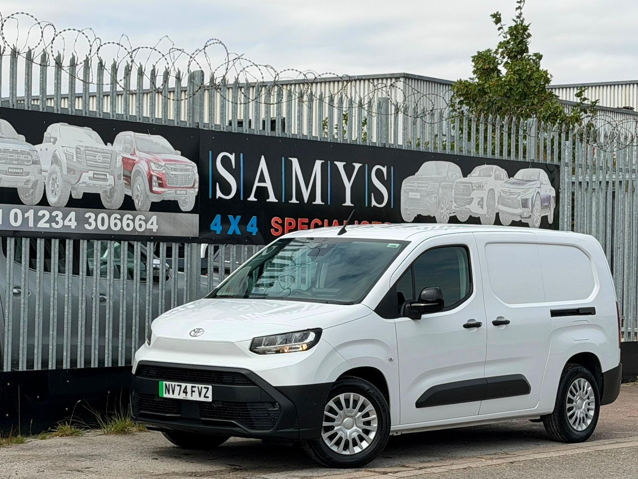 2024 TOYOTA PROACE CITY